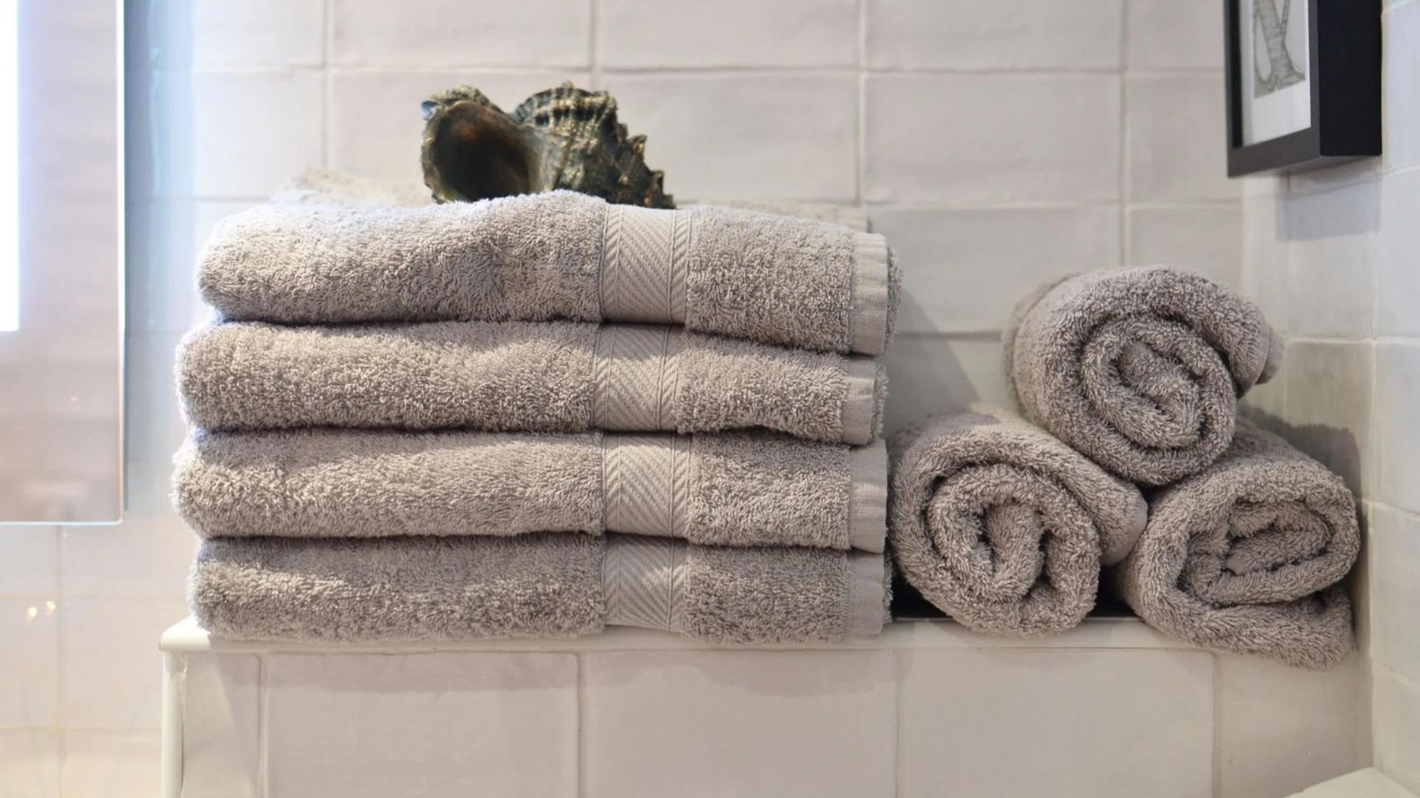 Rolled up towels